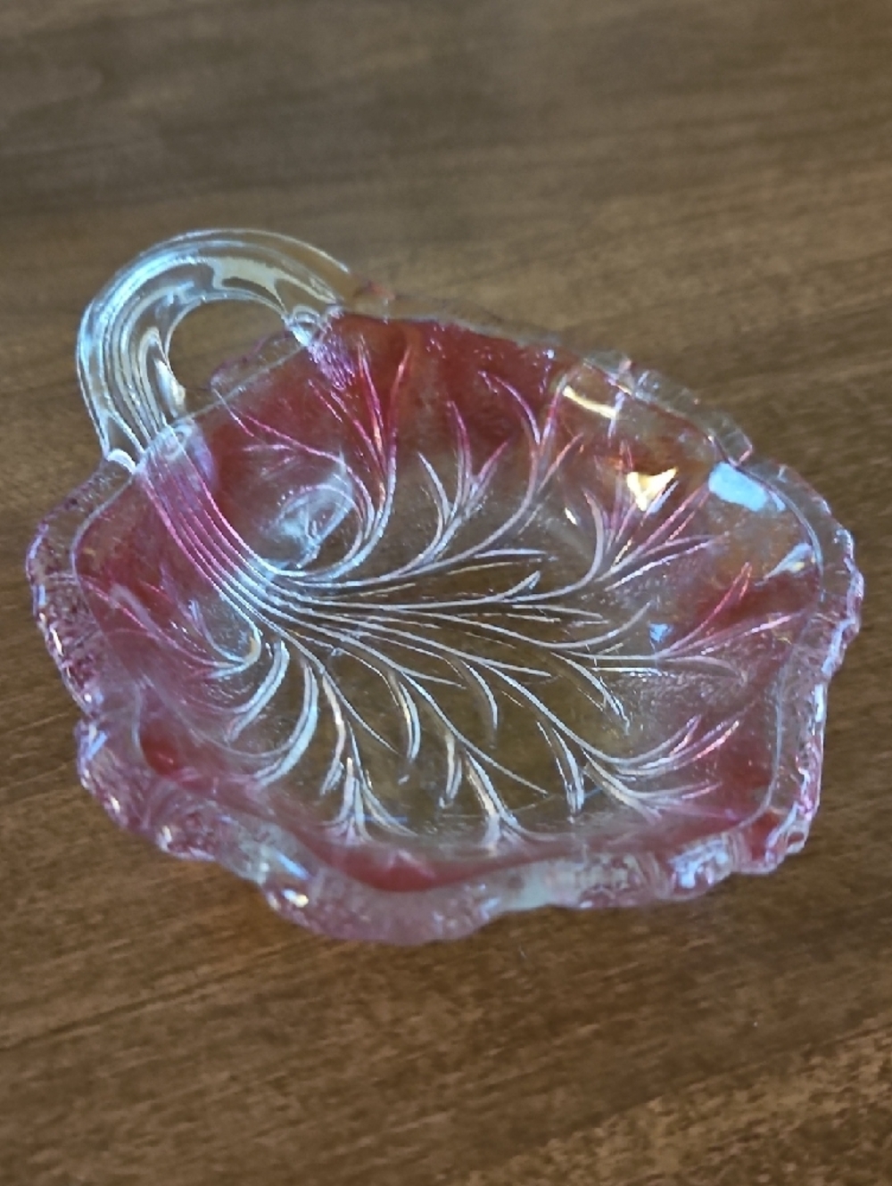 Indiana Glass Pink Pebble Glass Leaf Dish - Picture 4 of 5